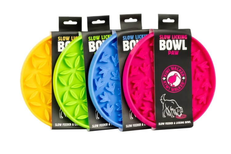 Kiwi-Walker-Slow-Licking-Bowl-Paw-Maxi--miska-spowalniajaca-jedzenie-i-lizanie-dla-psa-i-kota-rozowa.webp