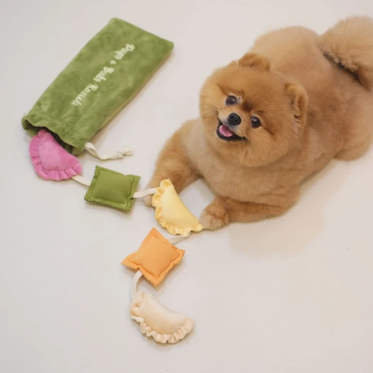 Pups--Bubs-RAVIOLI-zabawka-wechowa2.webp